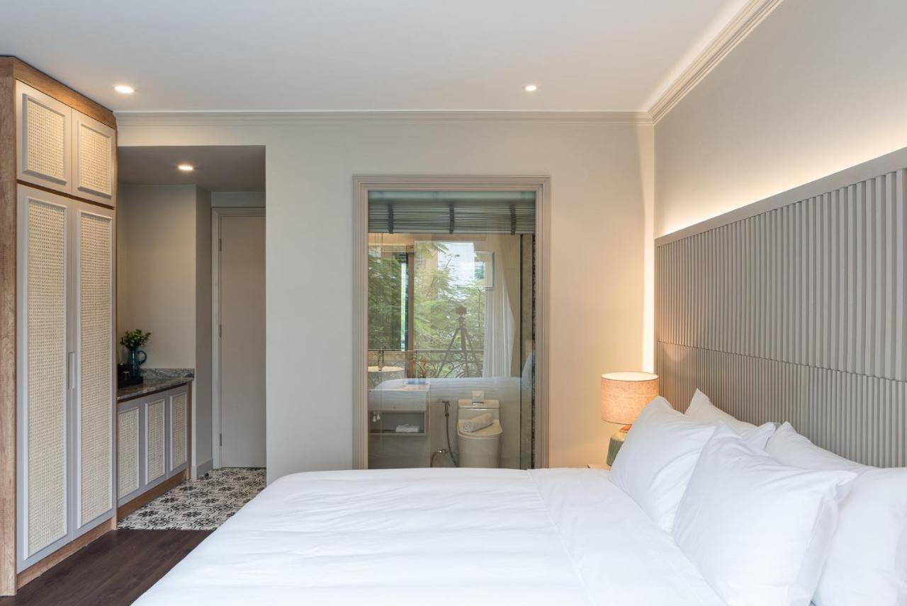 Aparthotel Charmaine's & 3*